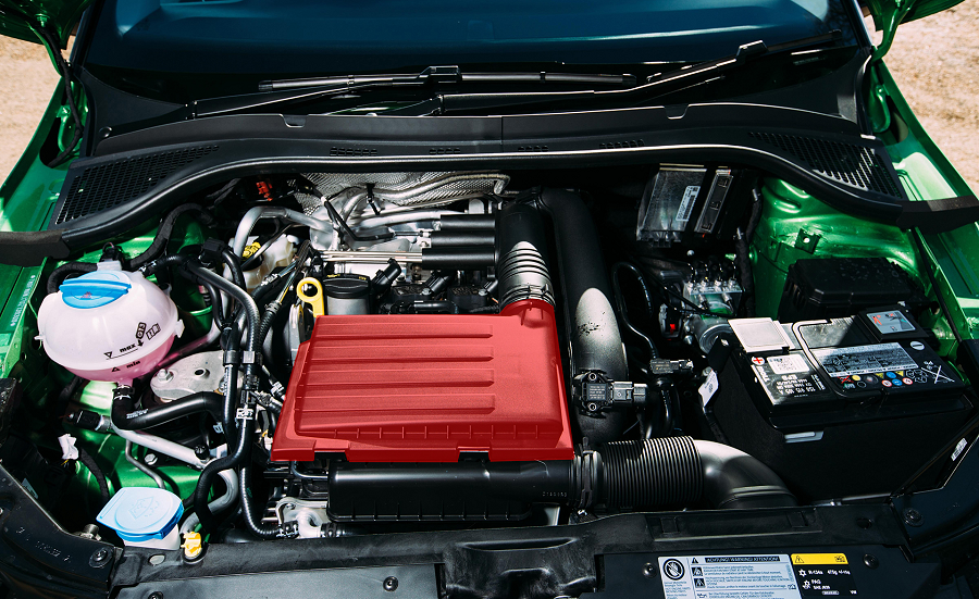 Understanding Skoda Parts Replacing a Car Air Filter